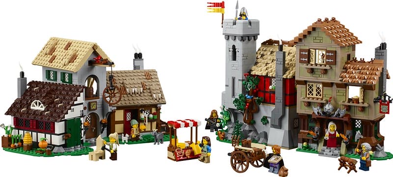 lego-icons-welcomes-the-medieval-town-square